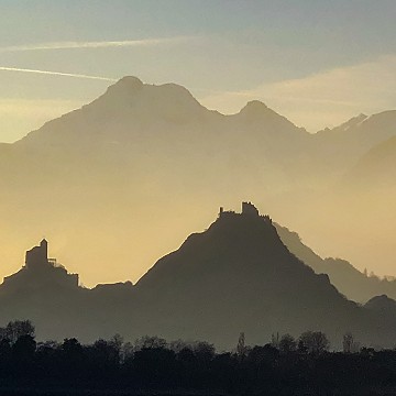 Les ombres de Valère et Tourbillon, Sion