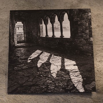 Porto Venere, Italie : imprimé sur papier mat Museum Etching 350 g, collé sur alu, avec baguette au dos pour l'accrochage, dim 60 x 60 cm